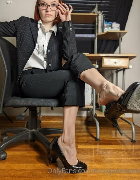 maryjanesweb エロティックなモデル 画像