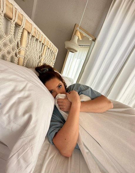 ブッシュ・オンリーファンズ 美しいポルノ ギャラリー