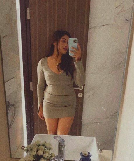 Real Goddessanna ヌードモデル 画像