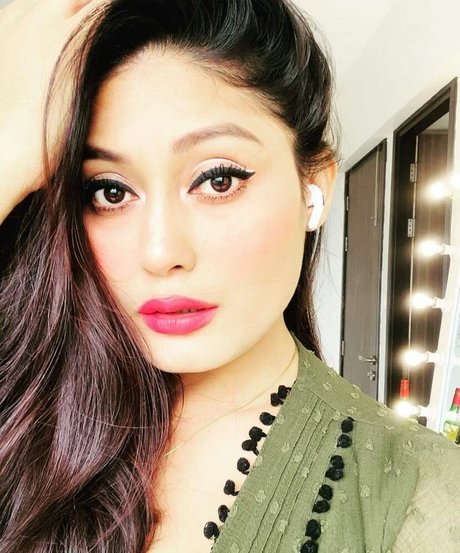 Real Goddessanna 高品質のポルノスター 写真