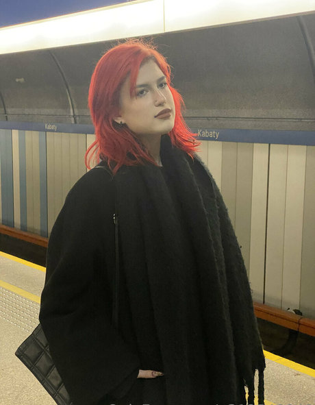 linda dragon トップスター 画像