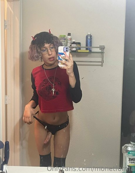 Monetforma かわいいモデル 写真