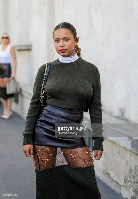 Paola Locatelli ポルノスター ベスト 画像