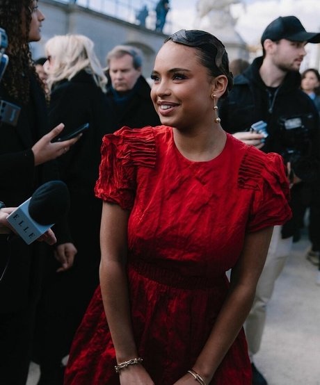 Paola Locatelli 素敵なポルノスター 画像