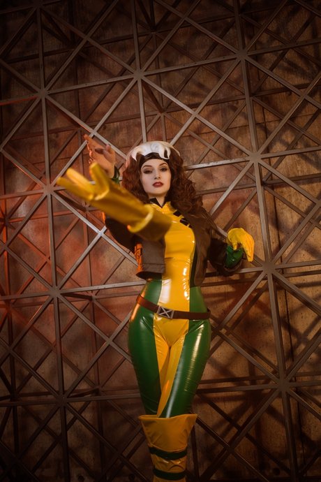 Vixena Siren ポルノスター HD ギャラリー