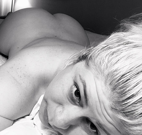 curvy4urpleasure ポルノスター 無料 ギャラリー