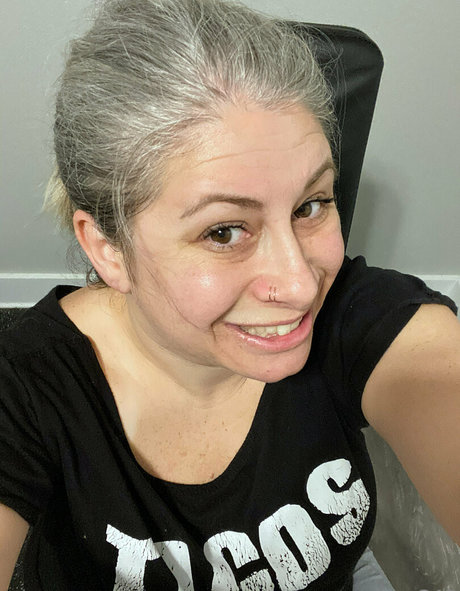 curvy4urpleasure XXXモデル 写真