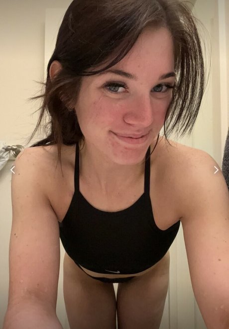 alexiskayjean ポルノスター ギャラリー