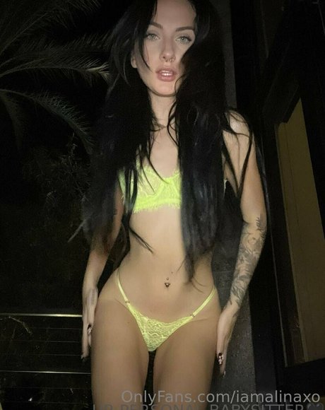 ポニーテールオンリーファンズ ホットセクシー 写真