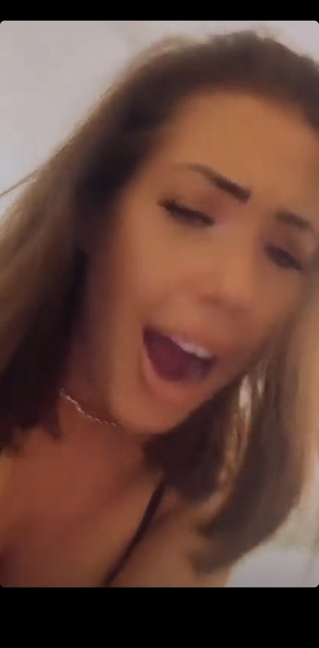 Hayley Pearce エロティックモデル アーカイブ