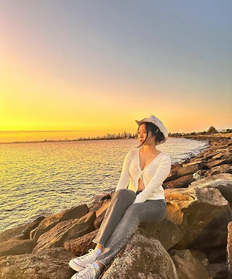 ハンズオンリーファン セクシーヌード 画像