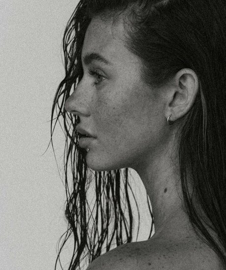 足フェチオンリーファンズ ホットヌード 写真