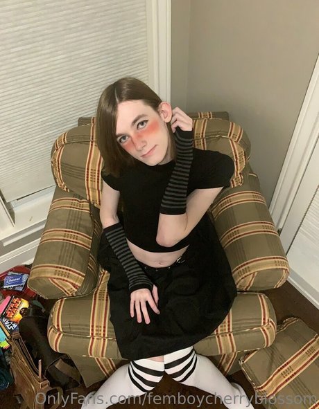 アナルファックOnlyFans 素敵 画像