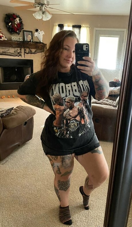 黒いお尻のオンリーファンズ パーフェクト 写真