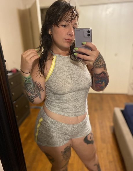 Corinasbooty セックス女優 ギャラリー