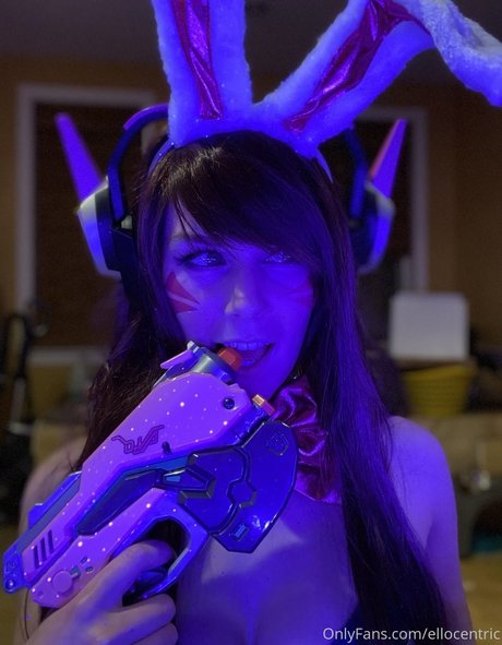 Ellocentric 裸のスター アーカイブ