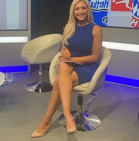 大学生カップルのオンリーファンズ 裸 アーカイブ