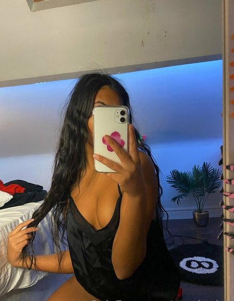 Yourkarina ポルノスター 写真