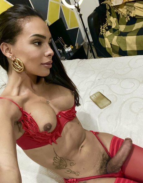 carolts セクシーモデル 写真