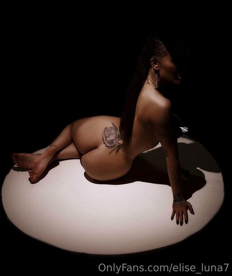 elise luna7 エロティックなスター 画像