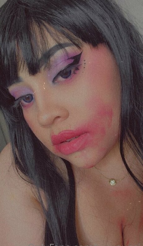 uwugucci ヌード女優 画像