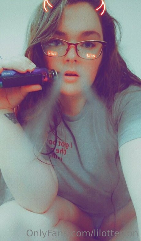 lilotterton アダルトスター 画像