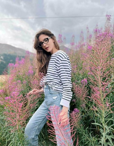 sofiaa2307 完璧なスター アーカイブ