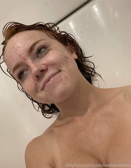 junestrawberriesfree 可愛い女優 アーカイブ