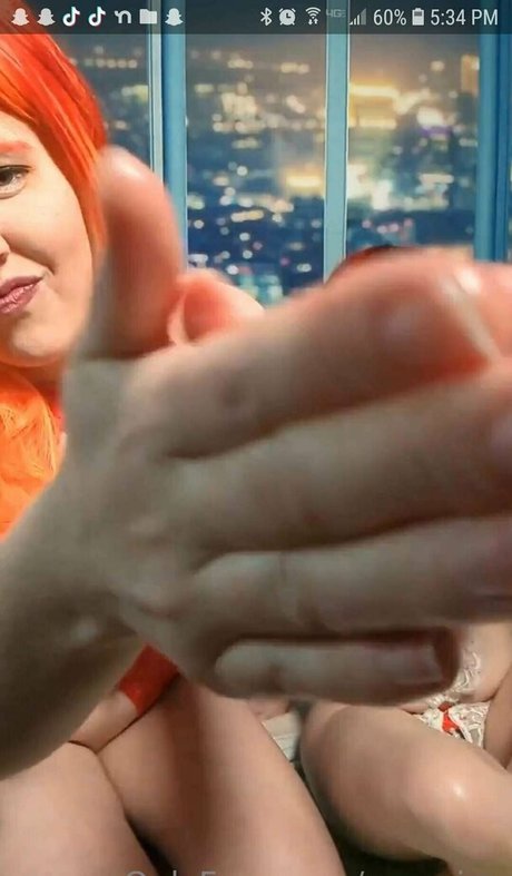 アジアンゴス オンリーファンズ 限定 写真