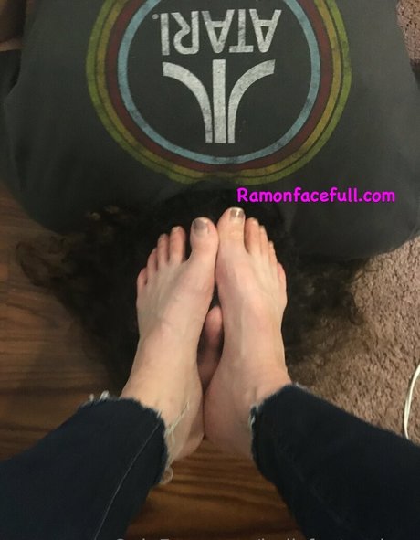 手コキ 主観視点 オンリーファンズ 無料 ギャラリー