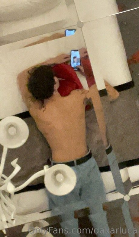 アジアンアマチュアオンリーファンズ セクシー 写真