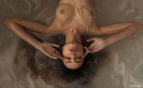 垂れ下がった熟女OnlyFans 無料ポルノ 写真