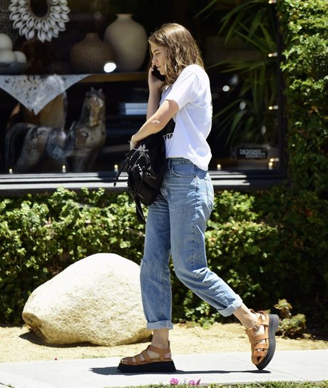 ヴィゴ・オンリーファンズ セクシー 写真