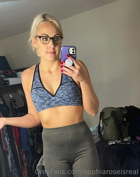 sophiaroseisreal 完璧なモデル ギャラリー