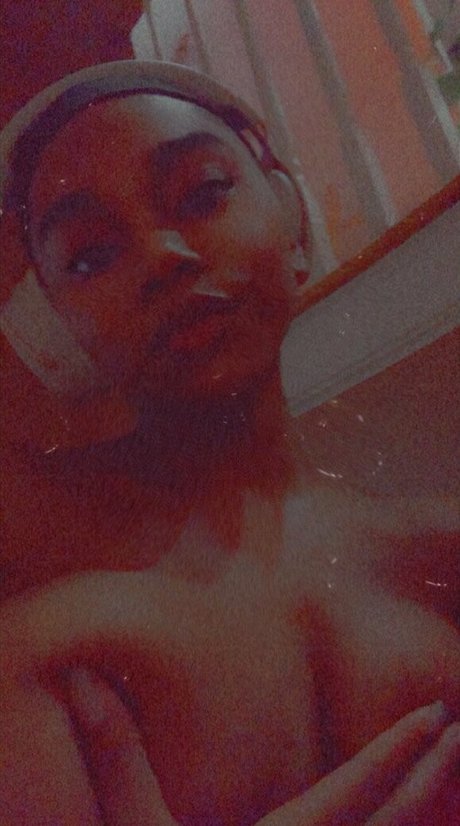 ティーンシーメールオンリーファンズ ホットヌード ギャラリー