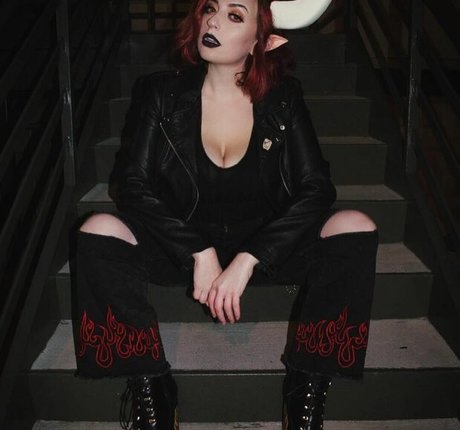 OnlyFansの交換 ポルノグラフィック 写真