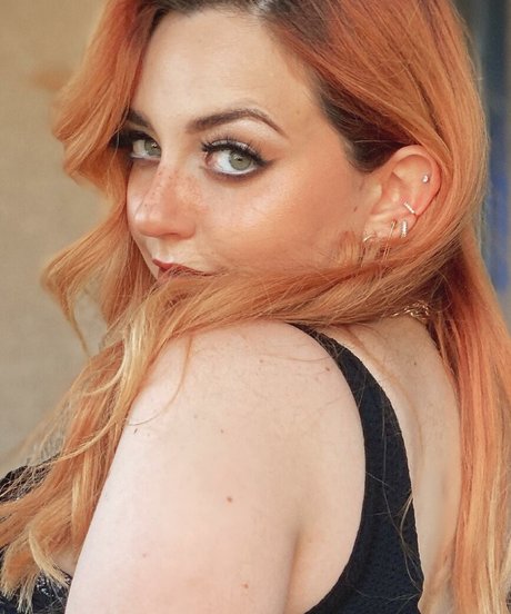 小人ヌードオンリーファンズ セクシーxxx 写真