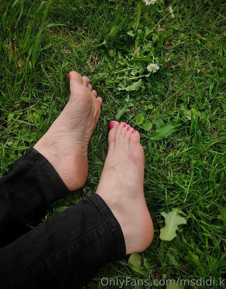 msdidi k セクシー女優 画像