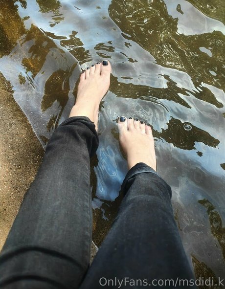 msdidi k ポルノ女優 写真