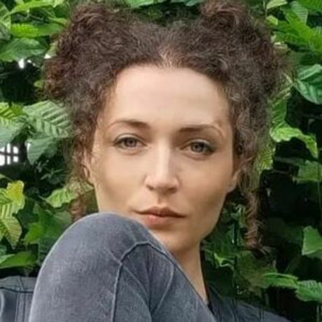 msdidi k ポルノスター 写真