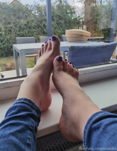 msdidi k エロティックなモデル 画像