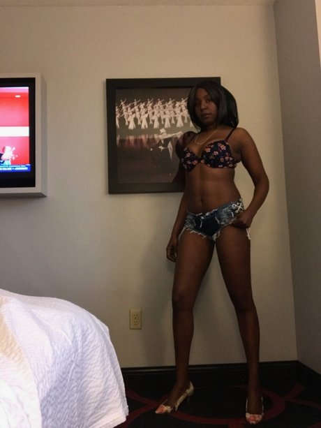 Anandasweets617 ポルノモデル 写真