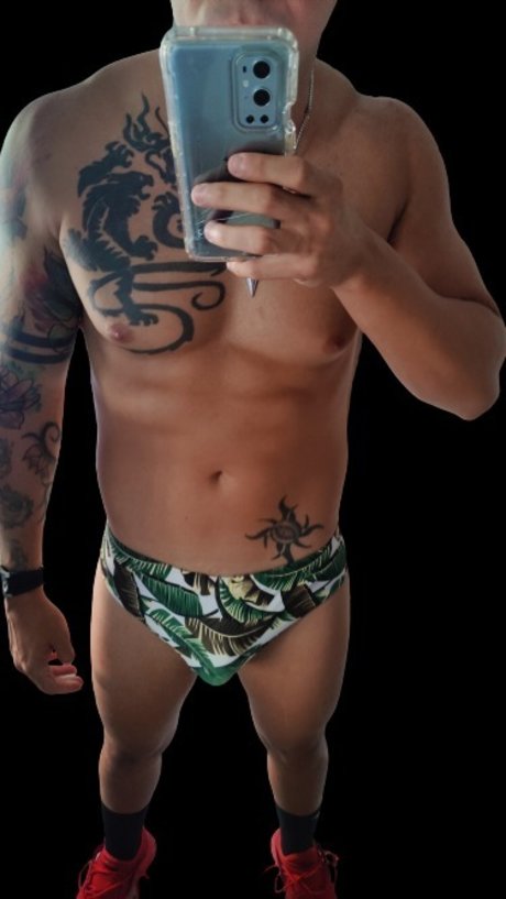 Michael Bolt アダルトスター 写真