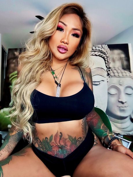 アジア人女性OnlyFans xxx アーカイブ