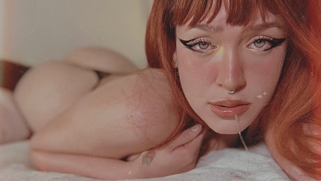 Mila castle ポルノ女優 画像