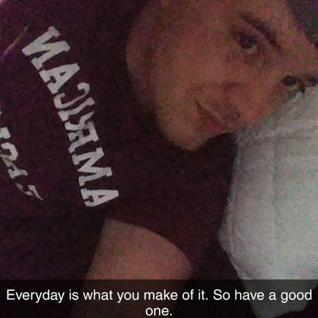 Mikeknight2345 ホットモデル 写真