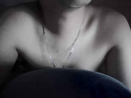 Bisexual Boy エロティック女優 写真