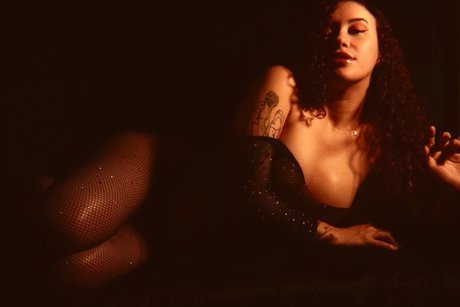 ティーンランジェリーOnlyFans xxx 写真