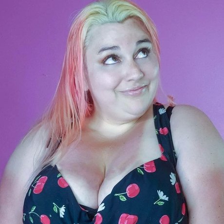 Michelle Montana 完璧なスター 写真