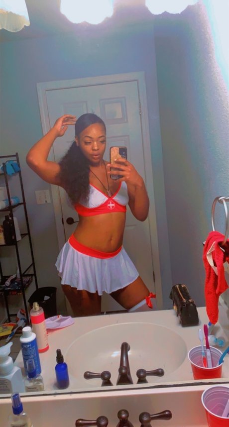 Charlotte Watson 素敵なモデル 画像